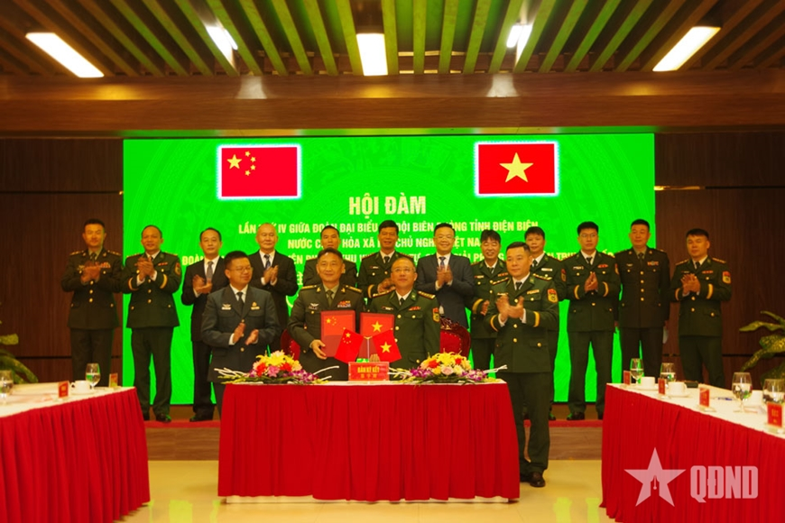 Vietnamese and Chinese border guard forces strengthen cooperation
